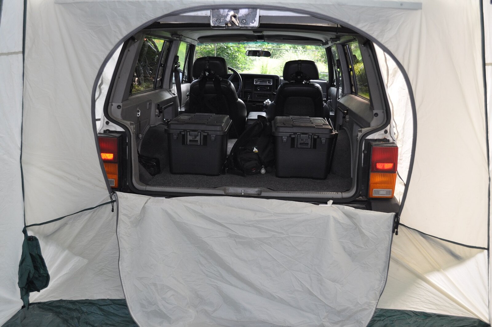 Tent - Cabela's - SUV 3.JPG